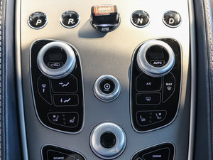 20156.0L Coupe п؅^