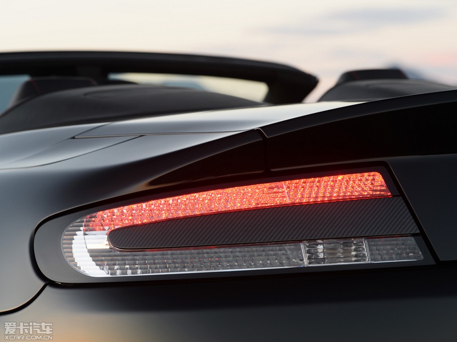 2015˹DRV8 Vantage GT Roadster