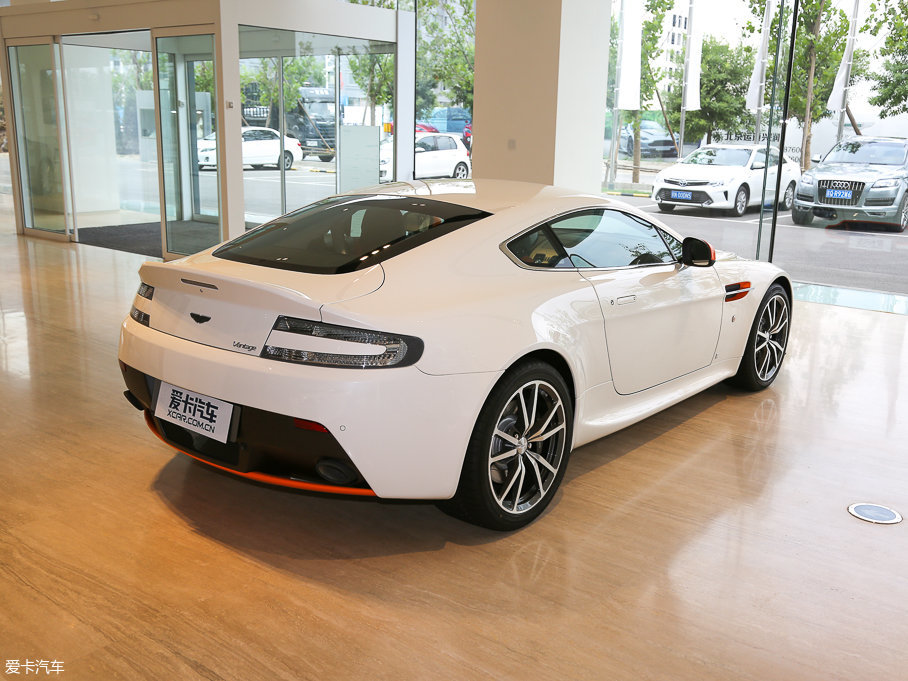 2016V8 Vantage 4.7L Coupe Edition 5