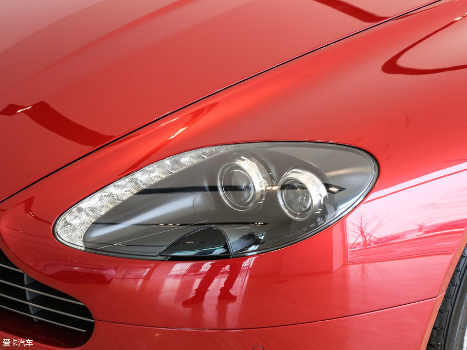 2016˹DRV8 Vantage 4.7L Coupe