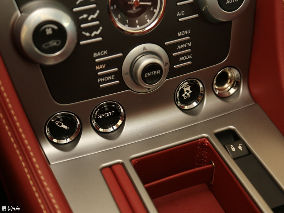 2015��DB9 6.0L Coupe