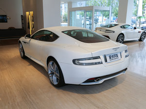 2015款6.0L Coupe 左后45度