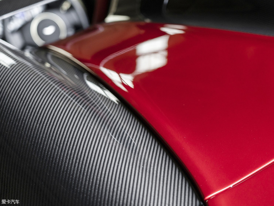 2017Vanquish Zagato Speedster