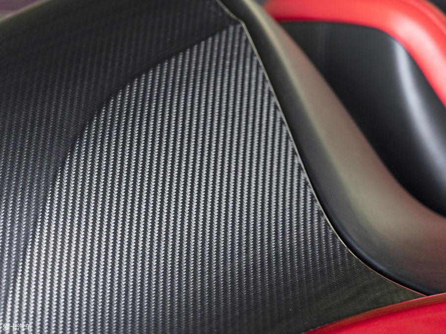 2017Vanquish Zagato Speedster