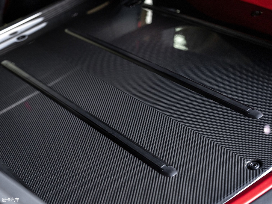 2017Vanquish Zagato Shooting Brake