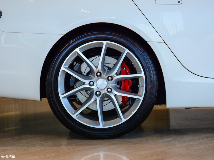 2017Rapide 6.0L S QԶư