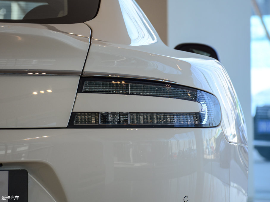 2017Rapide 6.0L S QԶư