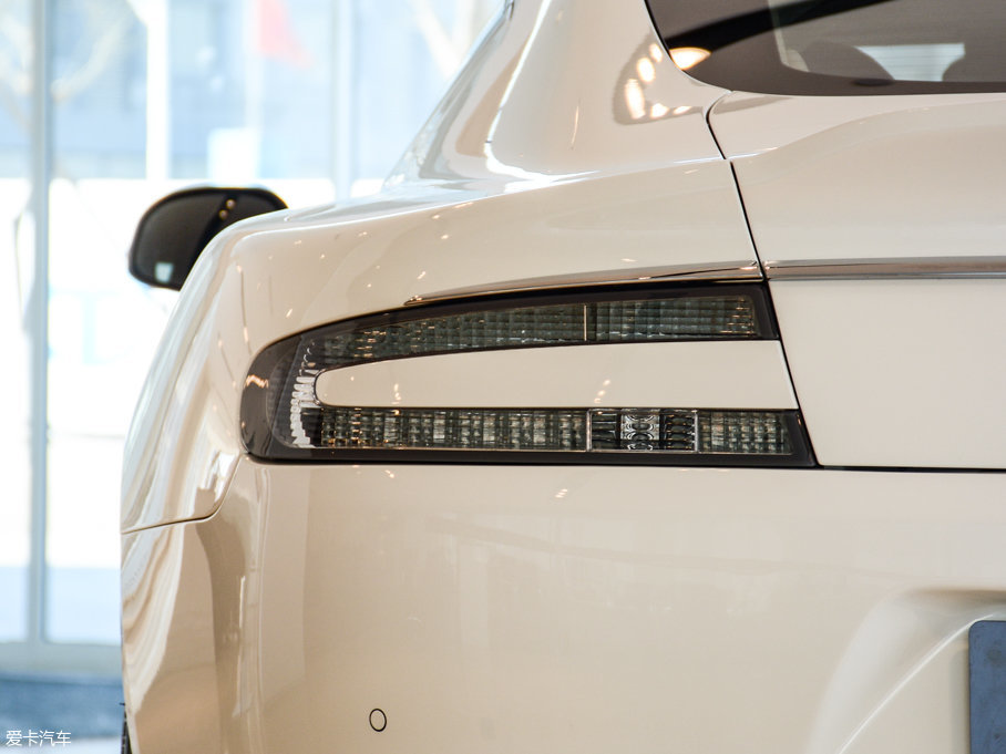 2017Rapide 6.0L S QԶư