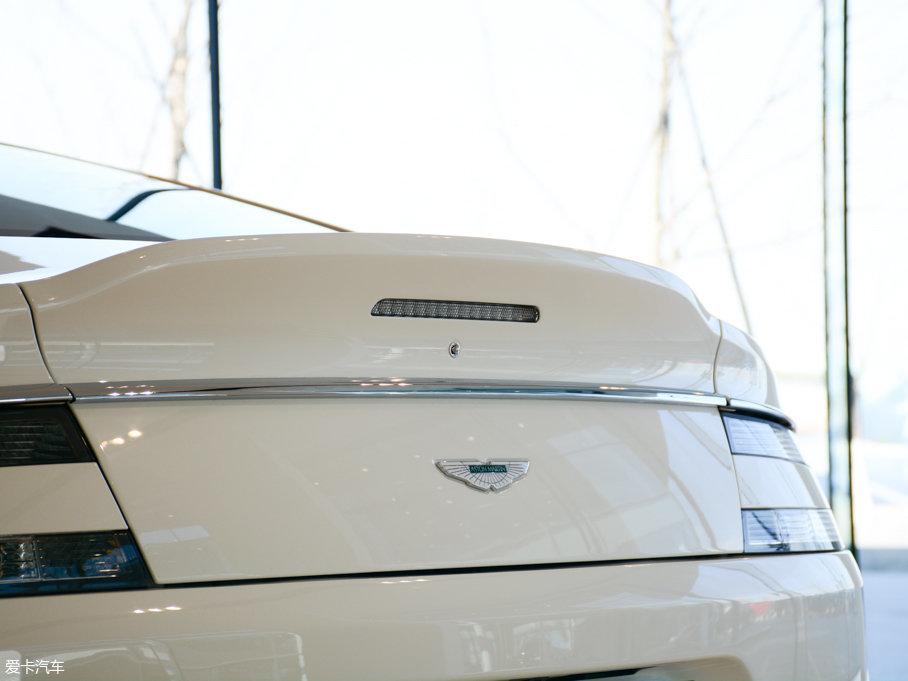 2017Rapide 6.0L S QԶư