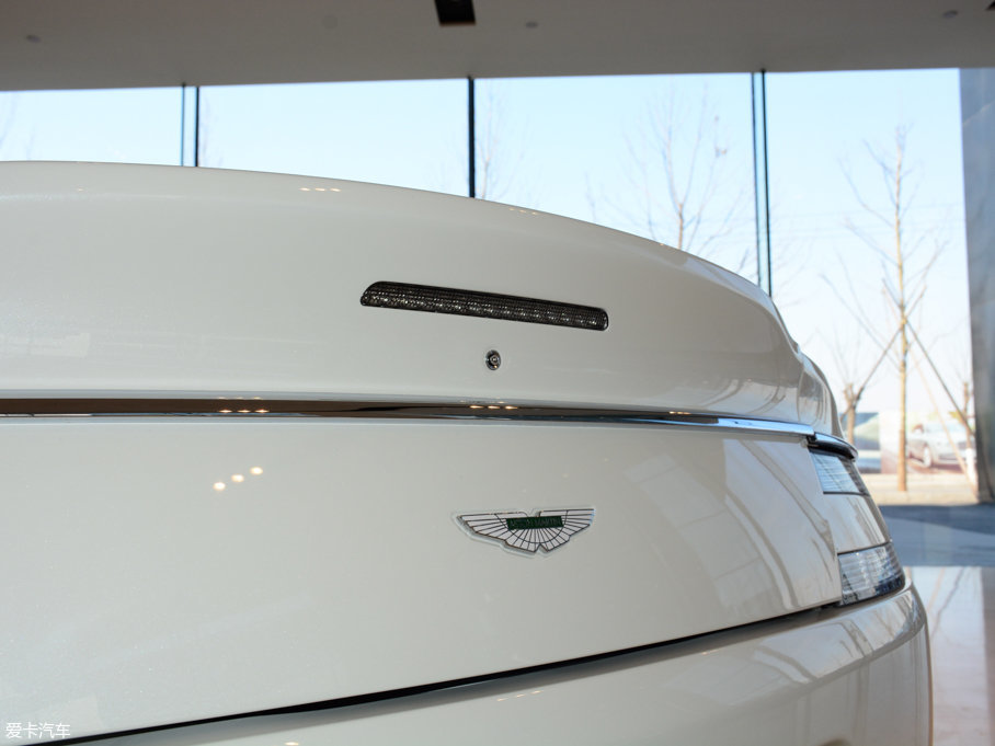 2017Rapide 6.0L S QԶư