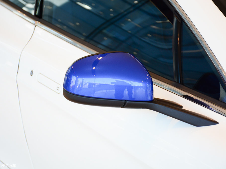 2017Rapide 6.0L S Q(g)Զư