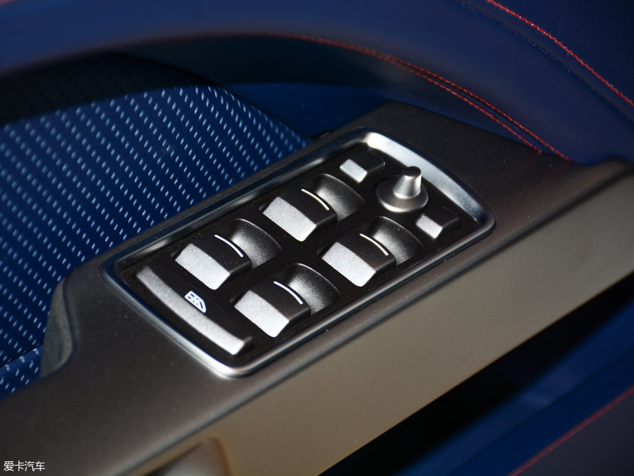 2017Rapide 6.0L S QԶư