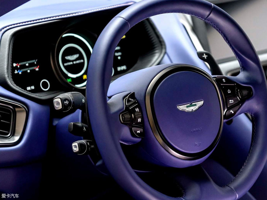 2017˹DRDB11 4.0T V8