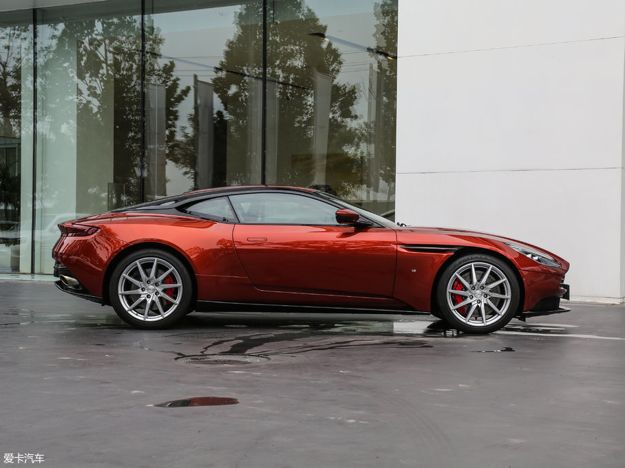 2017˹DRDB11 5.2T V12