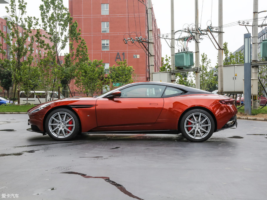 2017˹DRDB11 5.2T V12