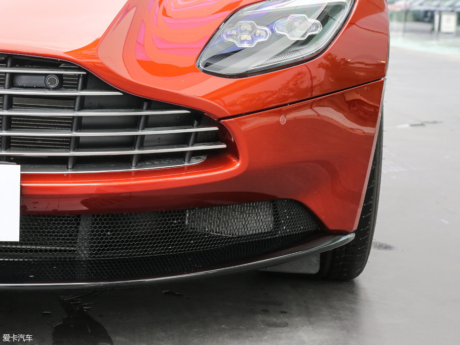 2017˹DRDB11 5.2T V12