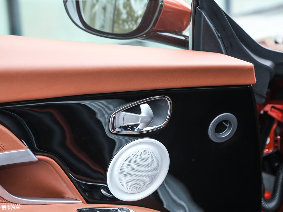 2017˹DRDB11 5.2T V12