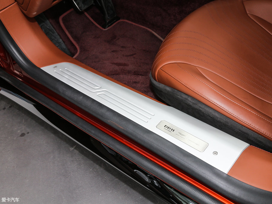 2017˹DRDB11 5.2T V12