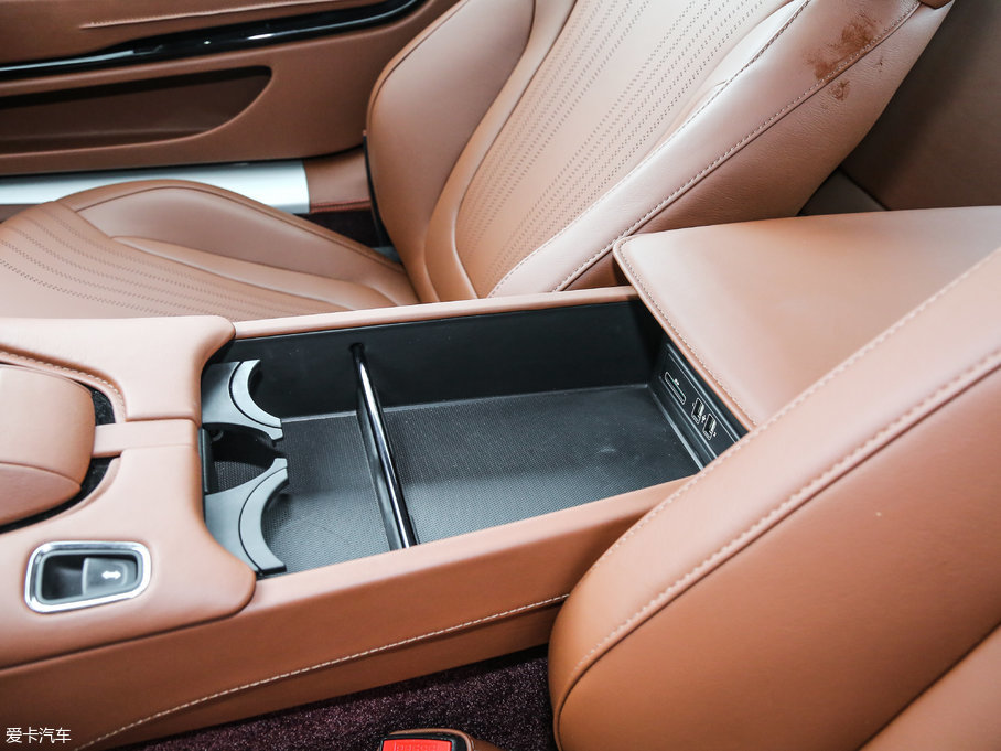 2017˹DRDB11 5.2T V12