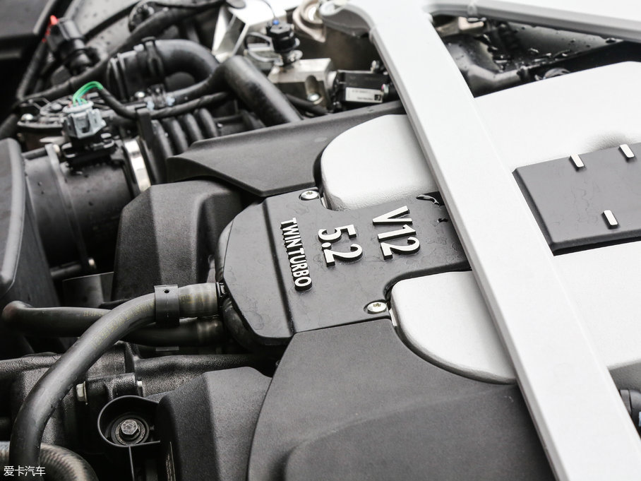 2017˹DRDB11 5.2T V12