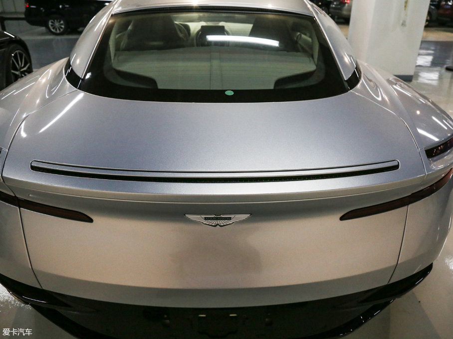 2017˹DRDB11 5.2T V12