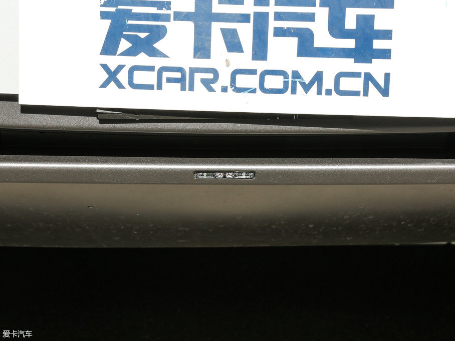 2017˹DRDB11 5.2T V12