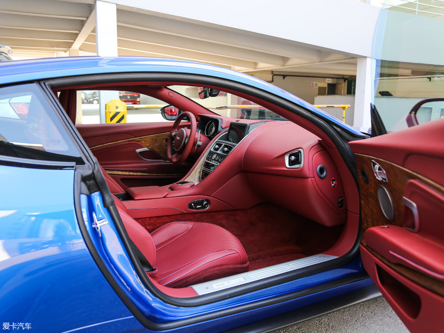 2017˹DRDB11 5.2T V12