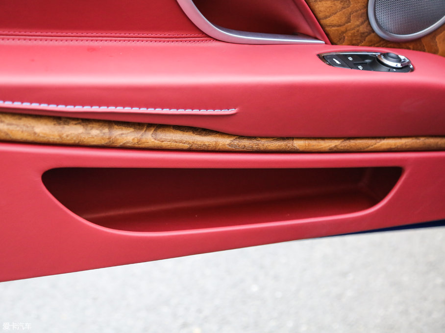 2017˹DRDB11 5.2T V12