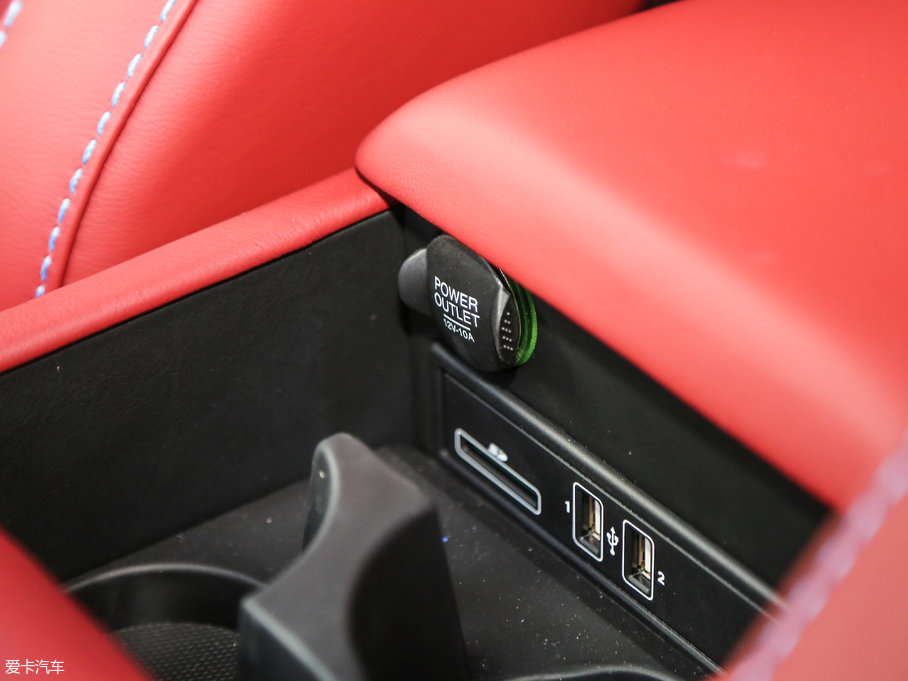 2017˹DRDB11 5.2T V12