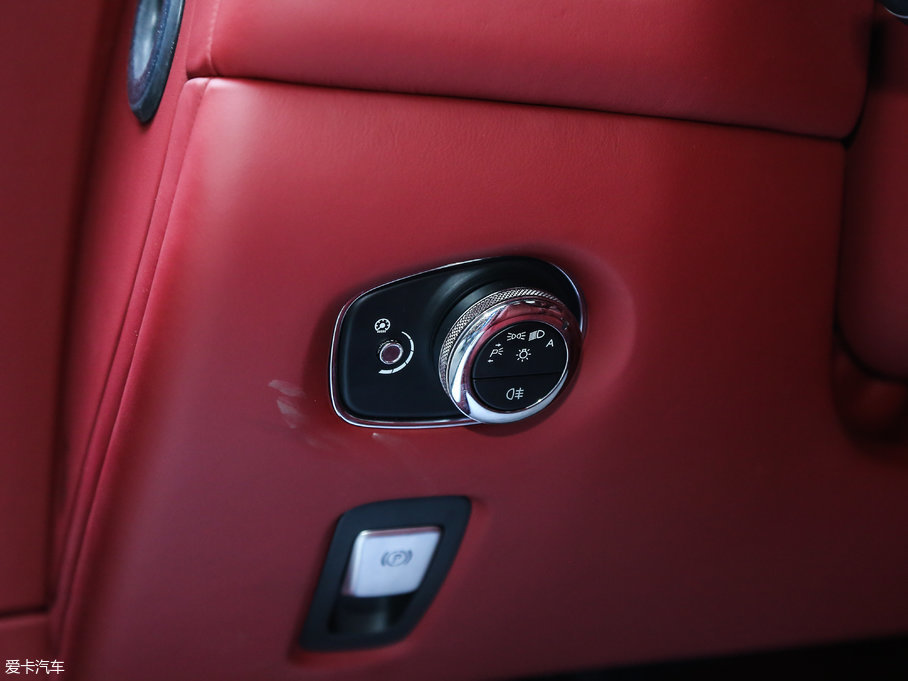 2017˹DRDB11 5.2T V12