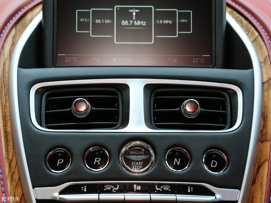 2017˹DRDB11 5.2T V12