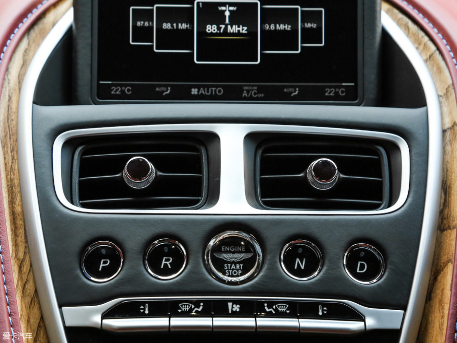 2017˹DRDB11 5.2T V12