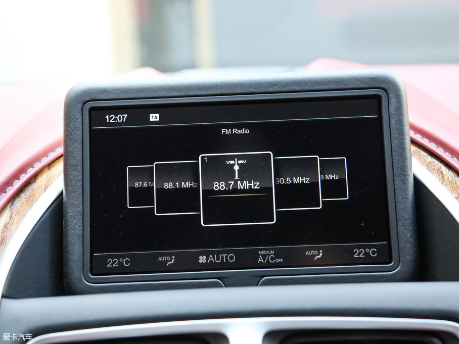 2017˹DRDB11 5.2T V12