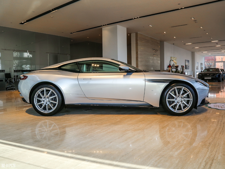 2017˹DRDB11 5.2T V12