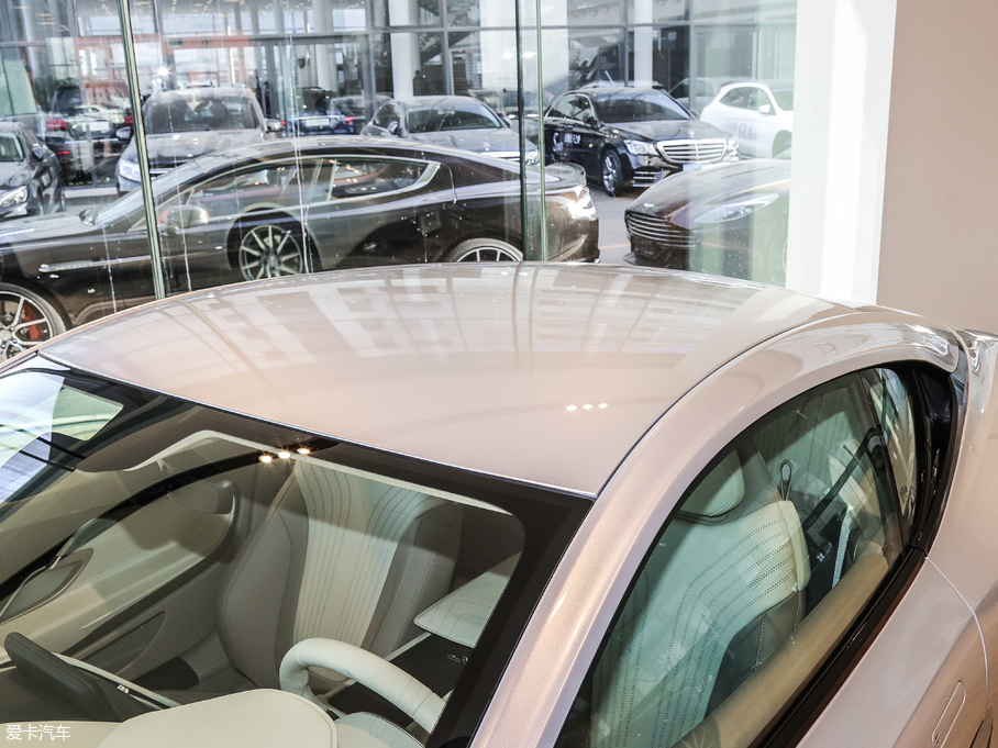 2017˹DRDB11 5.2T V12