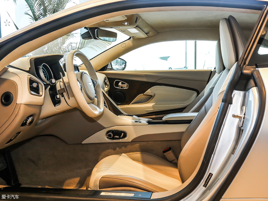 2017˹DRDB11 5.2T V12