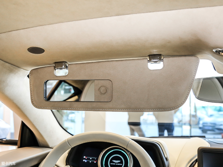 2017˹DRDB11 5.2T V12