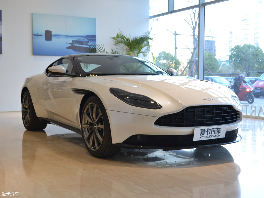 2017˹١DB11 4.0T V8