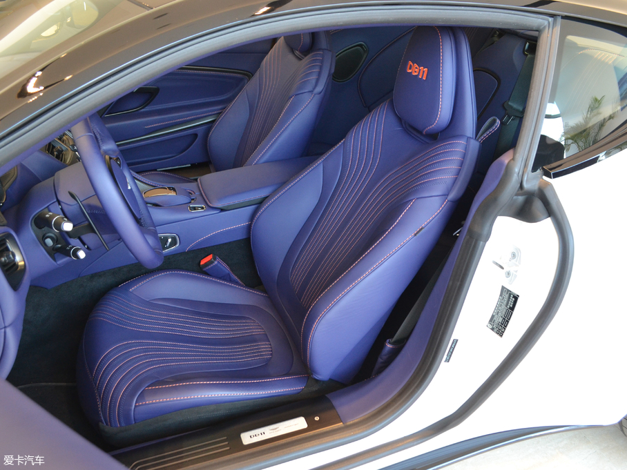 2017˹DRDB11 4.0T V8