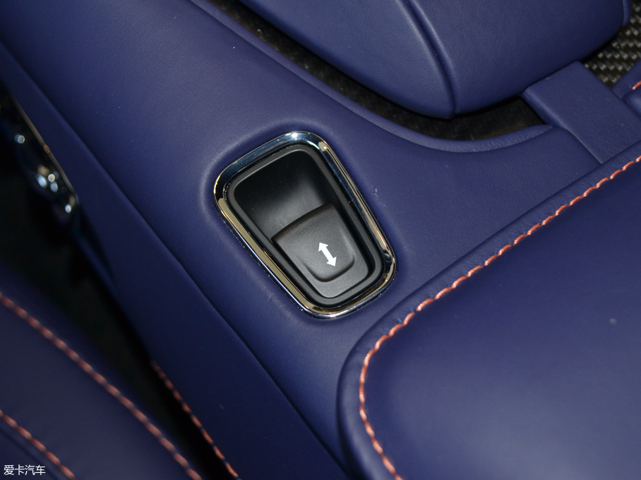 2017˹DRDB11 4.0T V8