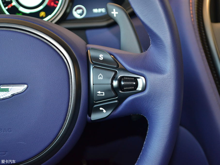 2017˹DRDB11 4.0T V8