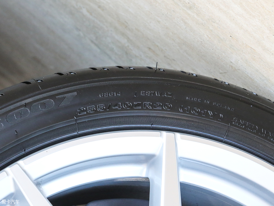 2019˹DRDB11 V8 Coupe