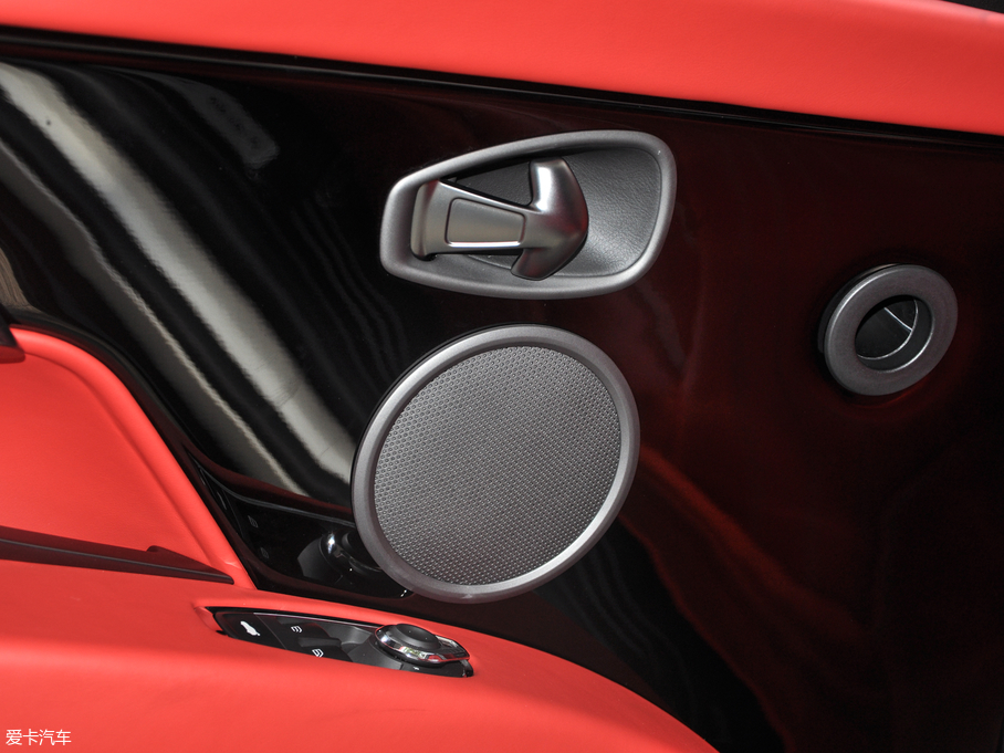 2019˹DRDB11 V8 Volante