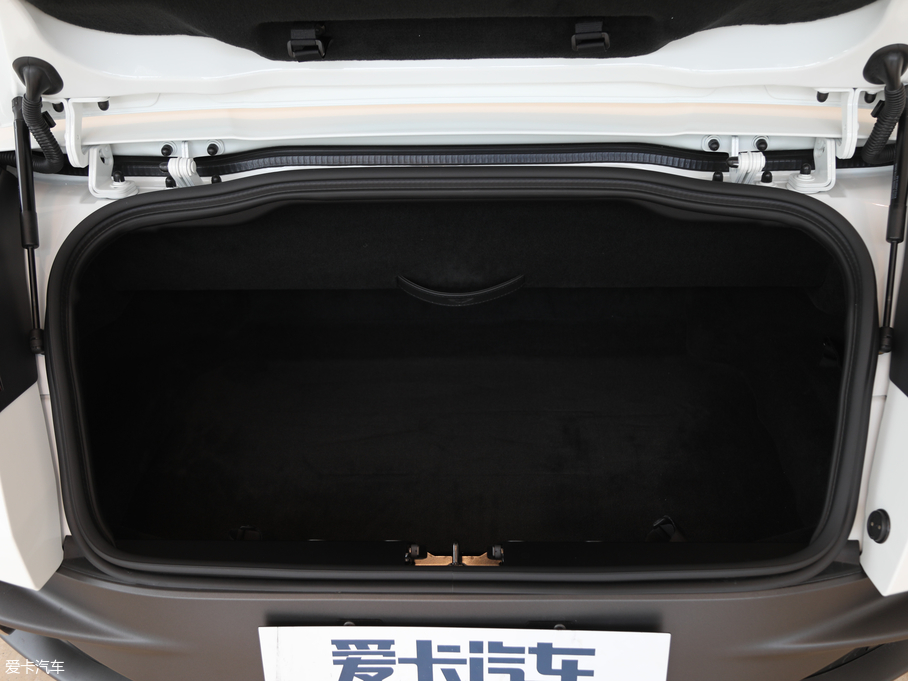 2019˹DRDB11 V8 Volante