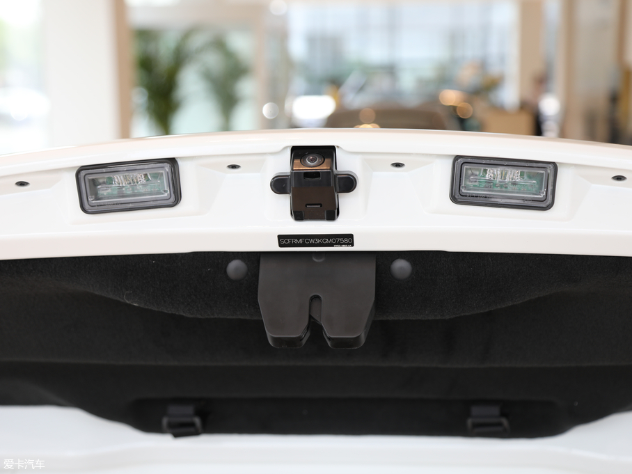 2019˹DRDB11 V8 Volante