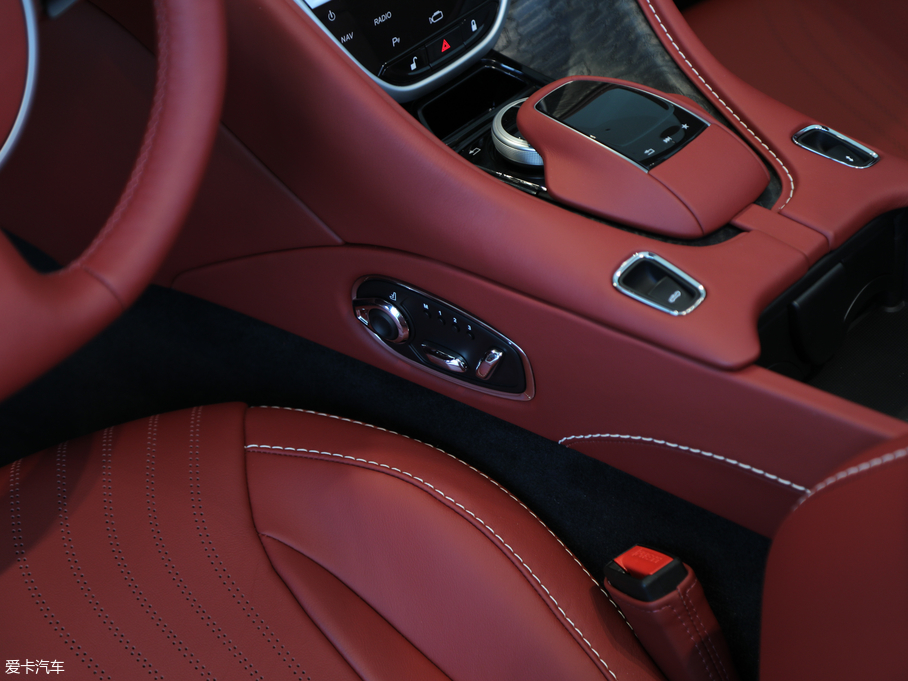 2019˹DRDB11 V8 Volante