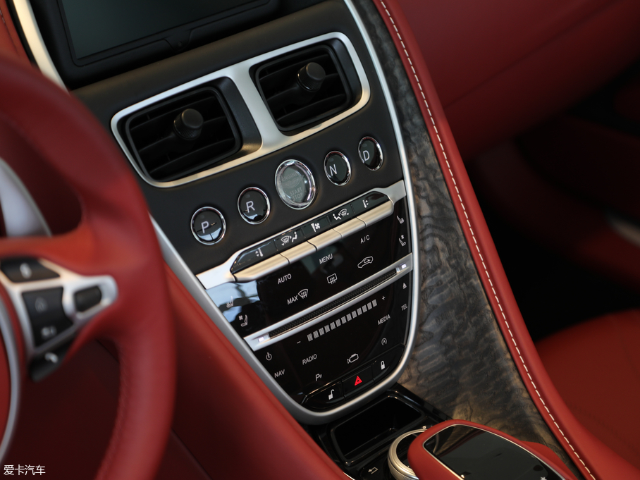 2019˹DRDB11 V8 Volante