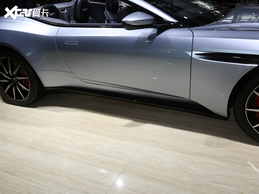 2019˹DRDB11 4.0T V8 Volante ˮ{