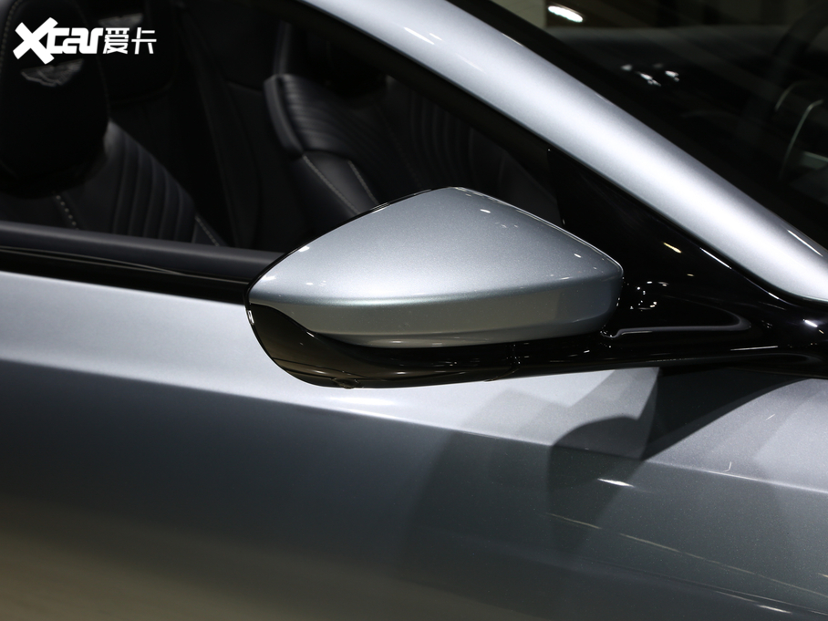 2019˹DRDB11 4.0T V8 Volante ˮ{