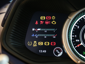 2019款V8 Coupe 中控区